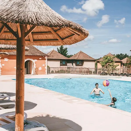 Beautiful In With Swimming Pool